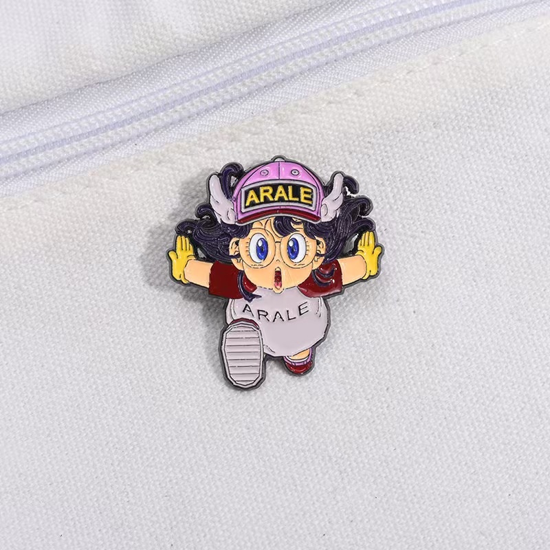Anime Cosplay Little Girl - Cartoon Dr. Slump Arale Badge Brooch