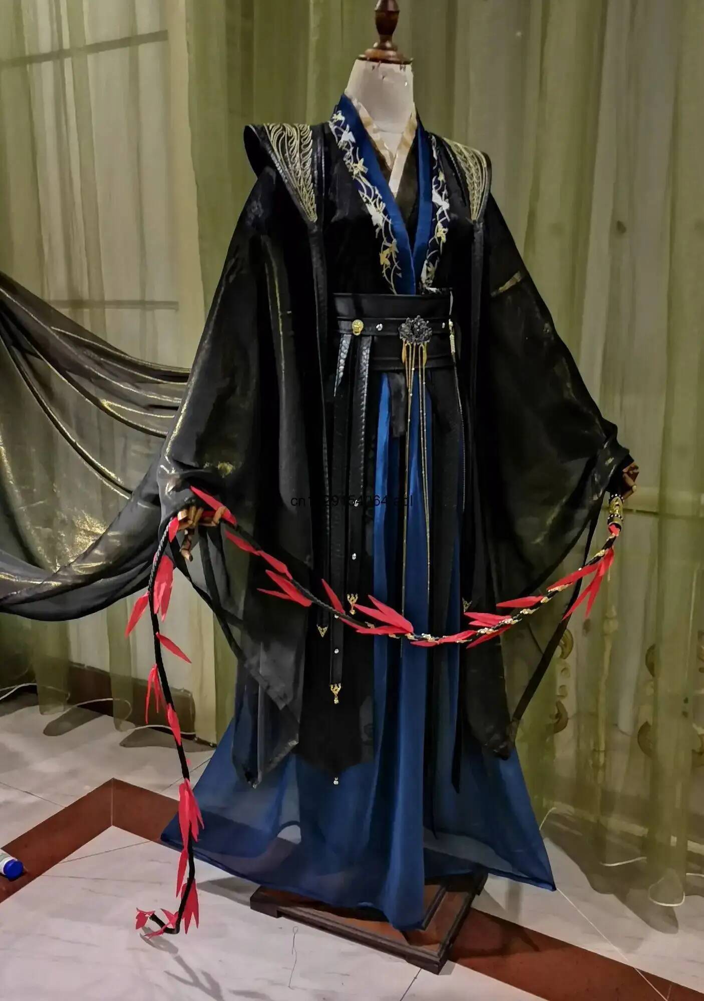 Anime Cosplay Cat - Ran Erha Mo And Cosplay His