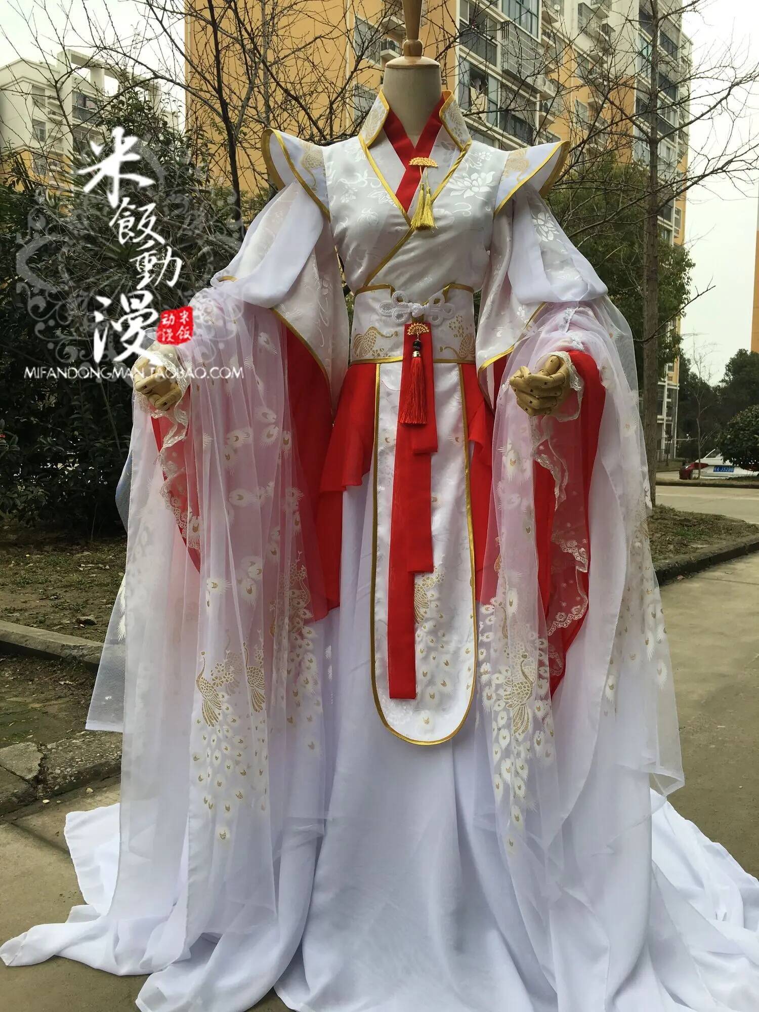 Officials Bless Prince Yue Hea - Queen Anime Cosplay 评论和价格