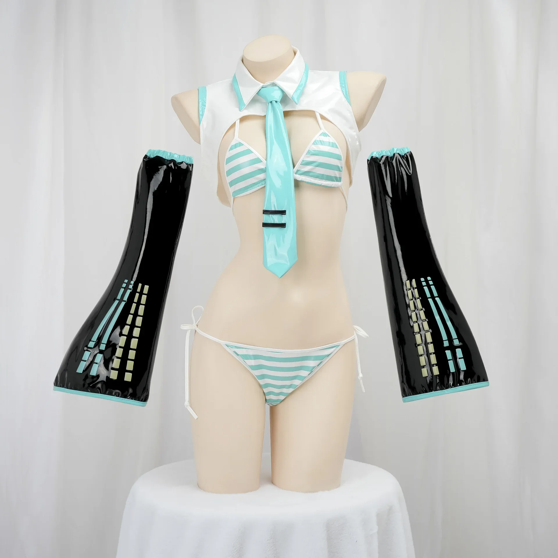 Game Miku Cosplay Miku Formula - Anime Cosplay Bikini 评论和价格