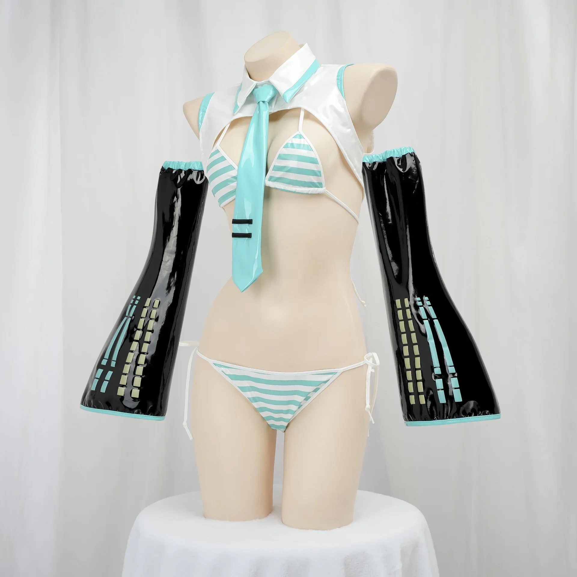 Game Miku Cosplay Miku Formula - Anime Cosplay Bikini 评论和价格