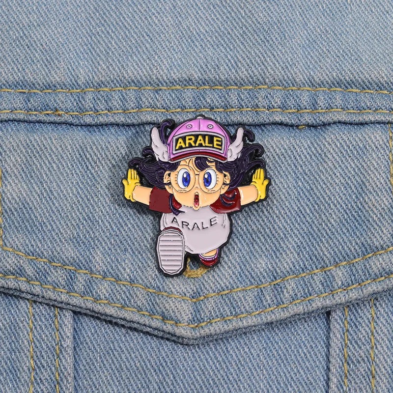 Cartoon Dr. Slump Arale Badge  - Anime Cosplay Little Girl 评论和价格